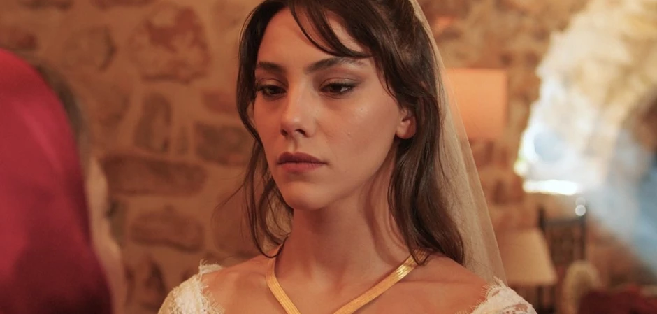 Далекий город - кадры из сериала