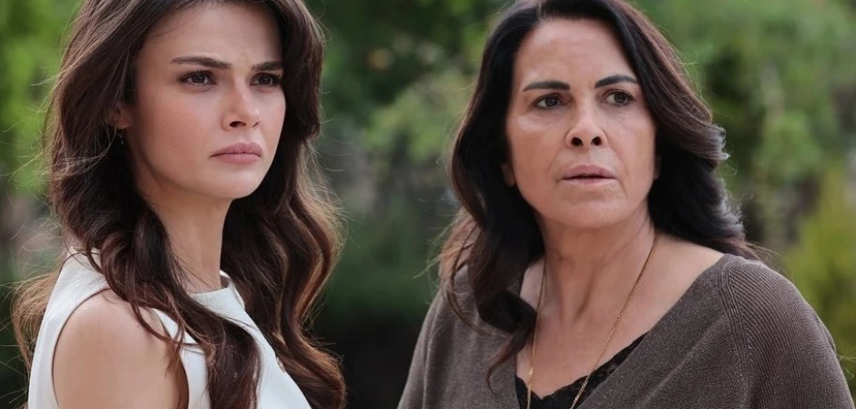 Далекий город - кадры из сериала