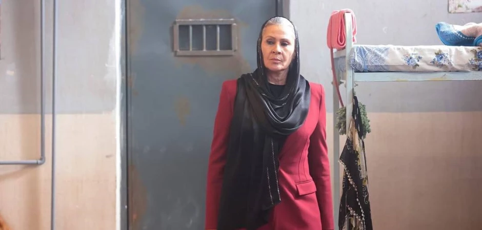 Далекий город - кадры из сериала