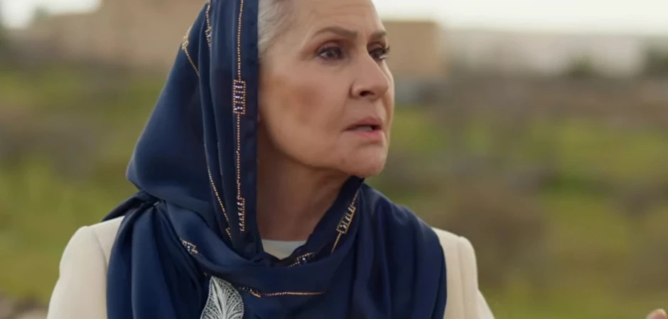 Далекий город - кадры из сериала