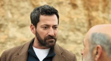 Далекий город - кадры из сериала