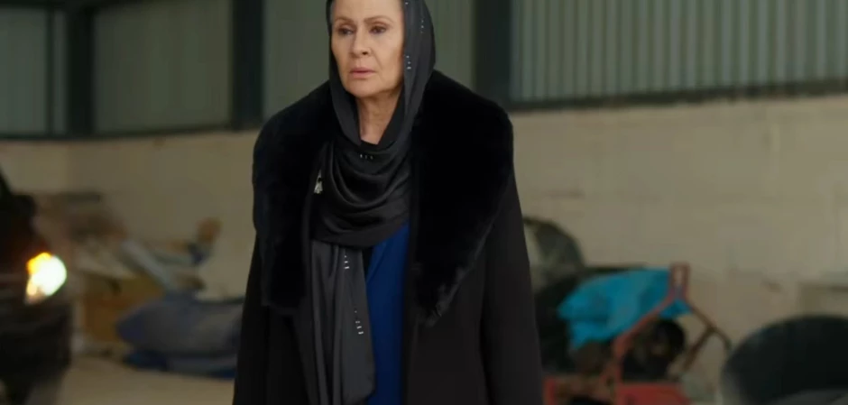 Далекий город - кадры из сериала