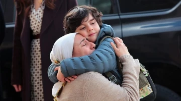 Далекий город - кадры из сериала