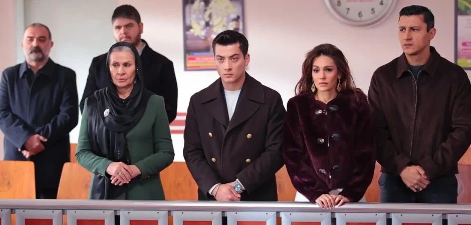 Далекий город - кадры из сериала