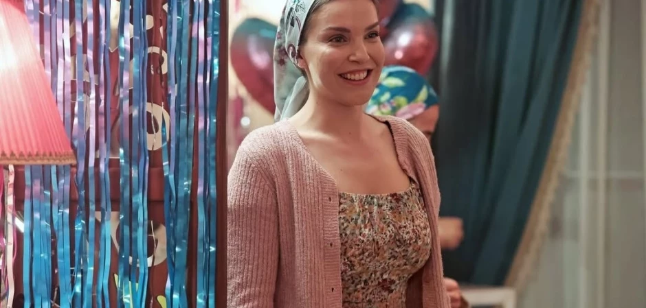 Далекий город - кадры из сериала