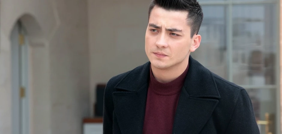 Далекий город - кадры из сериала