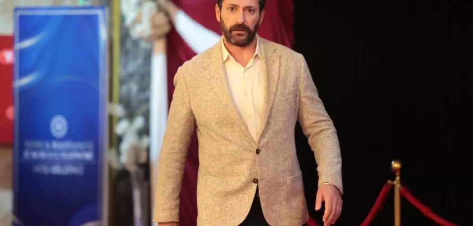 Далекий город - кадры из сериала