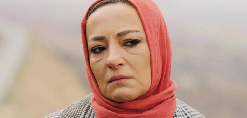 Далекий город - кадры из сериала