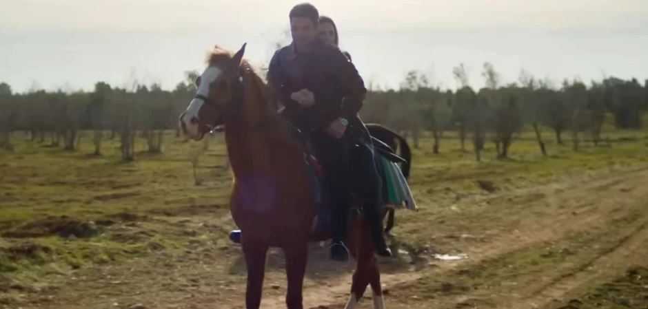 Далекий город - кадры из сериала