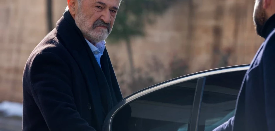 Далекий город - кадры из сериала