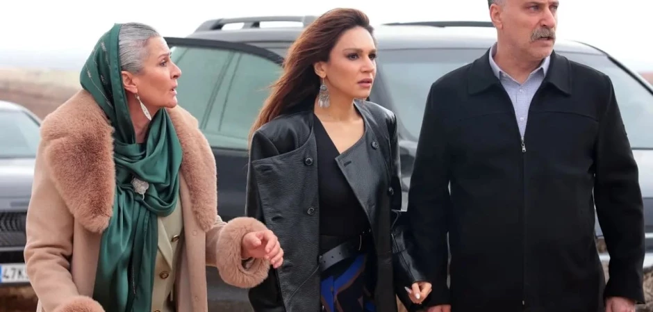 Далекий город - кадры из сериала