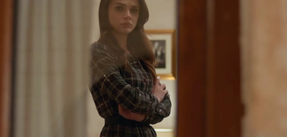 Далекий город - кадры из сериала