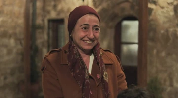 Далекий город - кадры из сериала