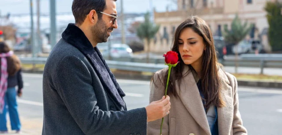 Далекий город - кадры из сериала